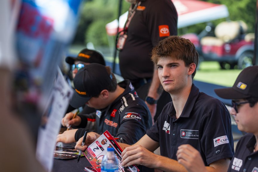 Autograph Session
